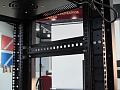 PROAUDIO AP-42U  Рэковый шкаф 19", 42U, полезная глубина 535 мм, стеклянная передняя дверь, задняя металлическая дверь, 2 вентилятора 220 В, ролики и жесткие ножки, съемные боковые крышки, набор крепежа (20 компл.)