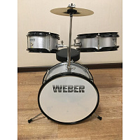Weber MickeyKit S Маломензурная ударная установка, 3 барабана,  12-6-8, стул, педаль и тарелка в комплекте, цвет серебро