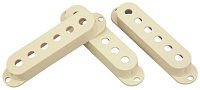 DIMARZIO STRAT PICKUP COVER SET DM2001CR комплект пластиковых крышек для звукоснимателей типа single, 3 шт, цвет кремовый, подходят для звукоснимателей типа Virtual Vintage, HS, Area, FS-1, SDS-1.
