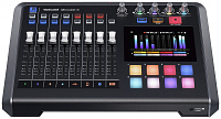 Tascam Mixcast 4 аудиоинтерфейсное устройство для интернет-вещания и Podcast с процессором эффектов, вход: 4 микрофонных канала +48 B, 3 стереоканала